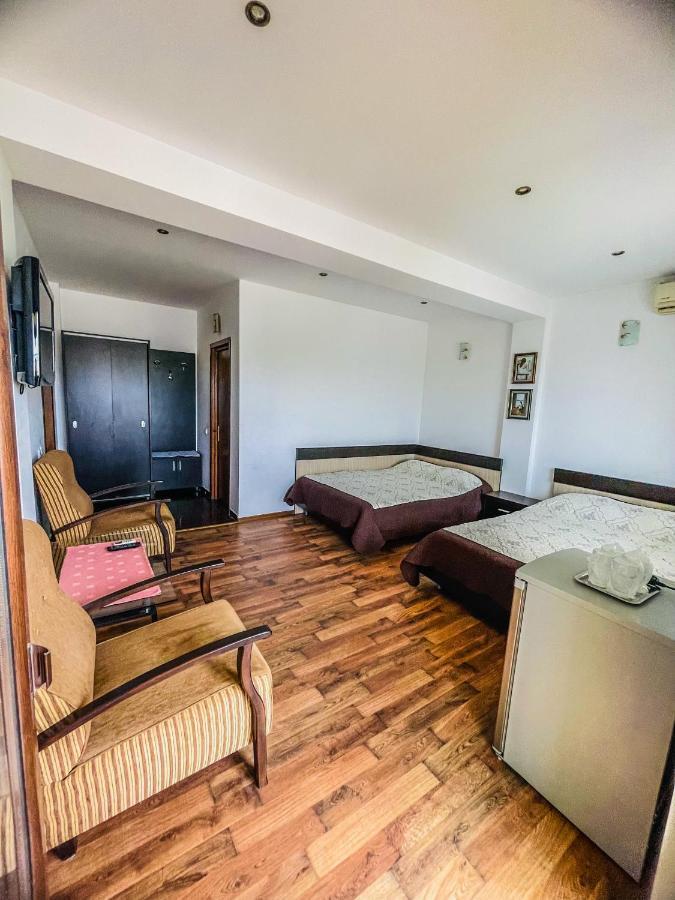 Vila Orange Hotel Năvodari Esterno foto