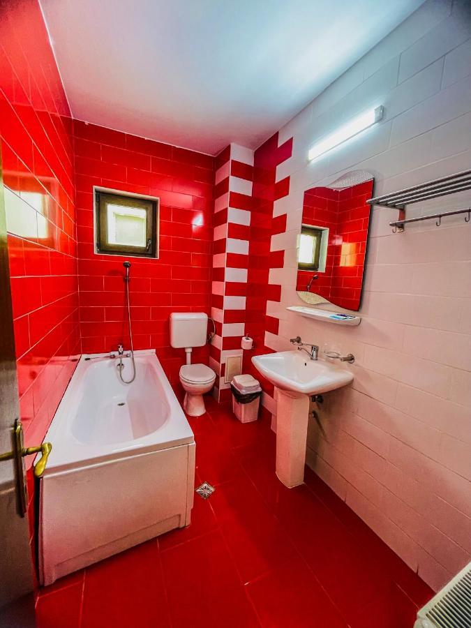 Vila Orange Hotel Năvodari Esterno foto