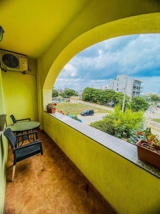 Vila Orange Hotel Năvodari Esterno foto