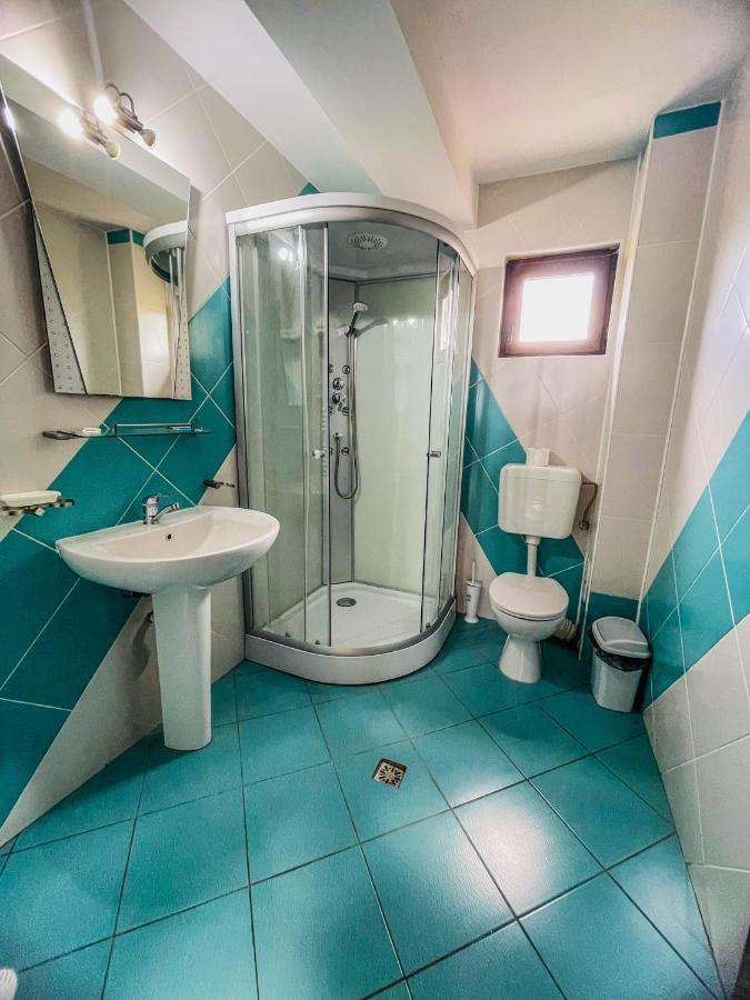 Vila Orange Hotel Năvodari Esterno foto